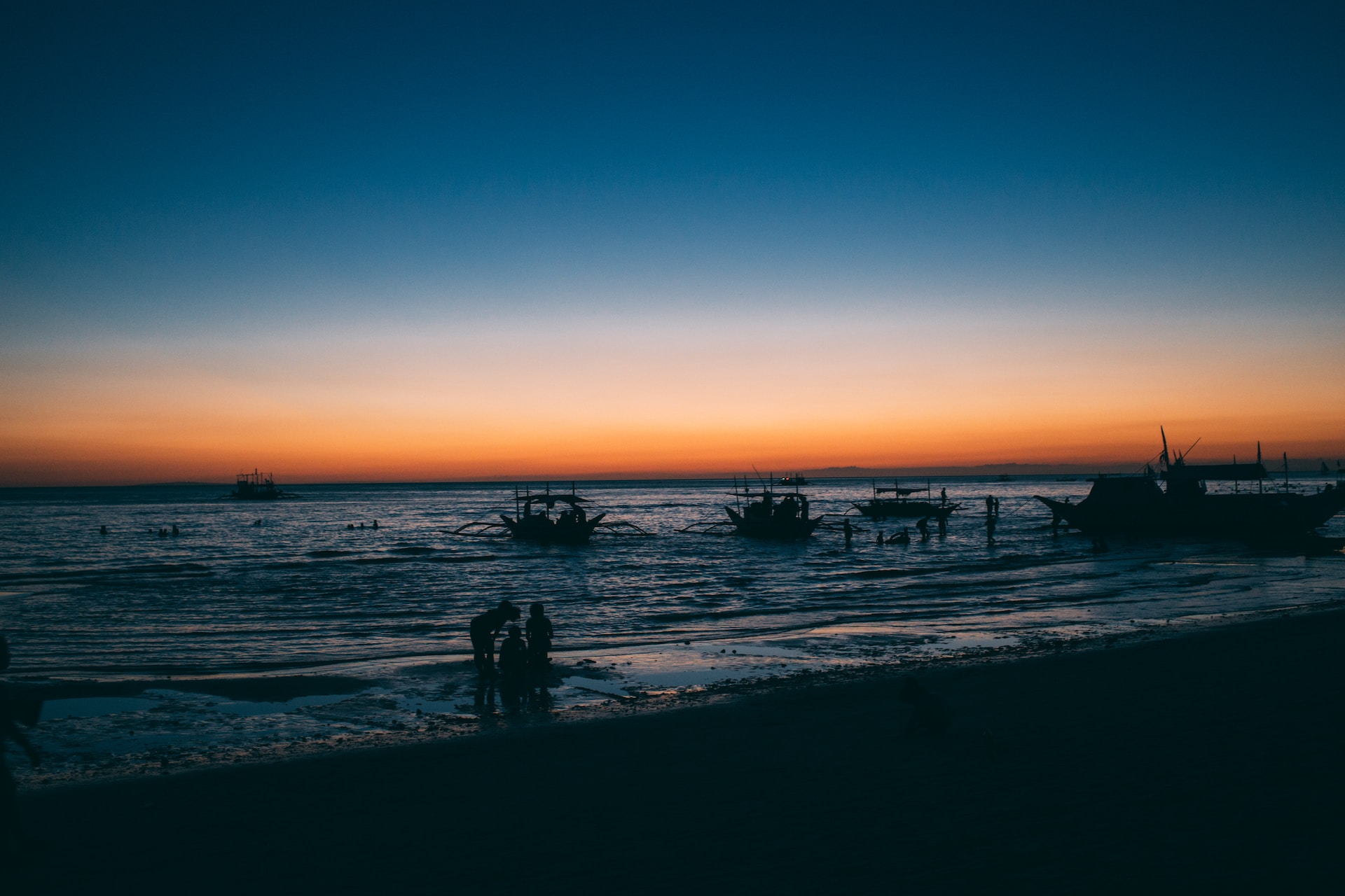 Photo by charlesdeluvio via Unsplash